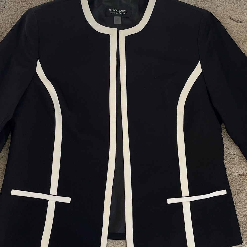 Evan Picone Black and White Blazer with Classic Contrast Trim